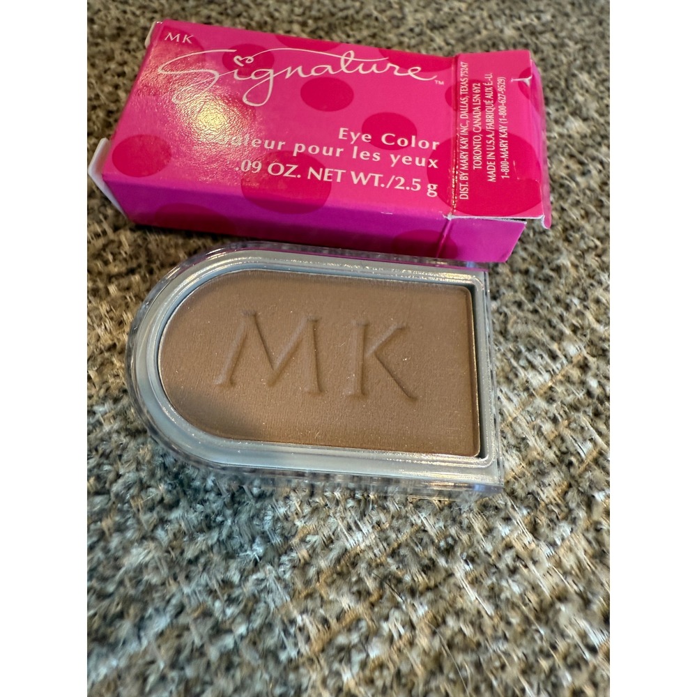 NEW IN‎ BOX Mary Kay MK Signature Eye Color Hazelnut .09 Oz. #883500 NOS
